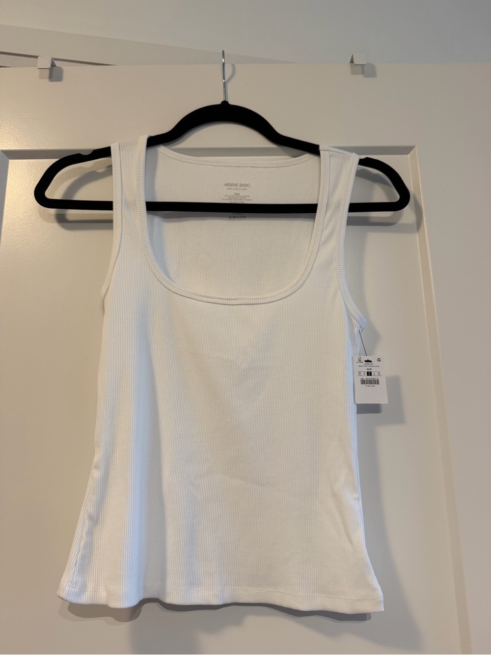 NWT Ardene White Ribbed Scoop Neck Tank